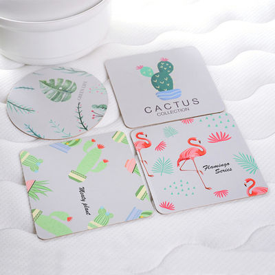 गुणवत्ता  Absorbent Paper Promotional Drink Coasters / Custom Round Coasters For Drinks कारखाना