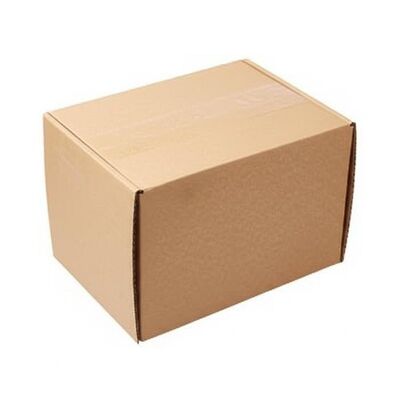 डीडीपी डिलीवरी कार्डबोर्ड गिफ्ट पैकेजिंग बॉक्स CMYK 4 रंग ऑफसेट प्रिंटिंग प्रदान करना उपहार के लिए दृश्य और सुरक्षित पैकेजिंग सुनिश्चित करना